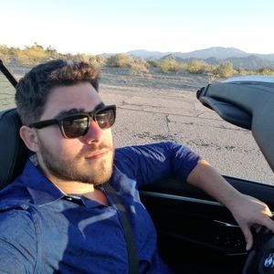 Meet your Posher, Daniele